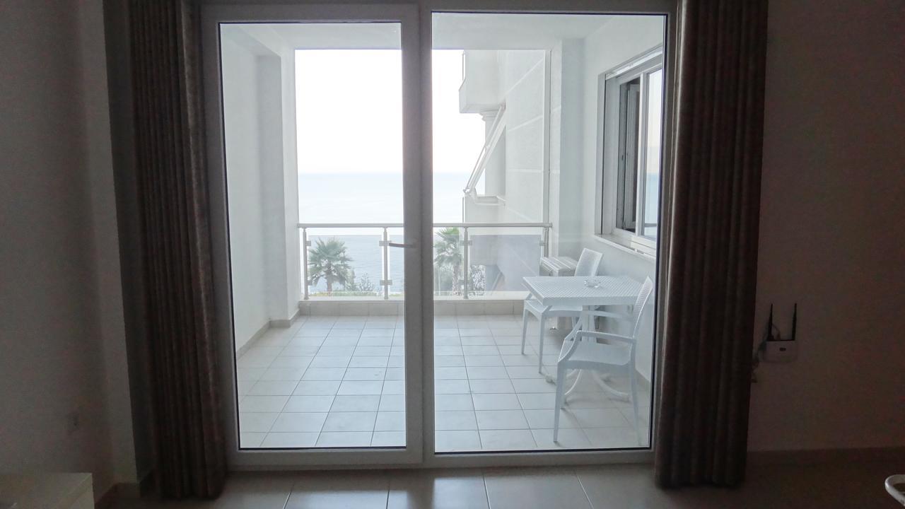 Apartments In White Residence Sarande Exterior photo